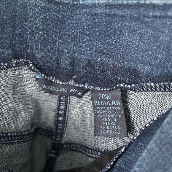 Westbound Woman Stretchy Pull On Jeans Size 20W Back Pockets Comfortable Casual - Picture 3 of 3